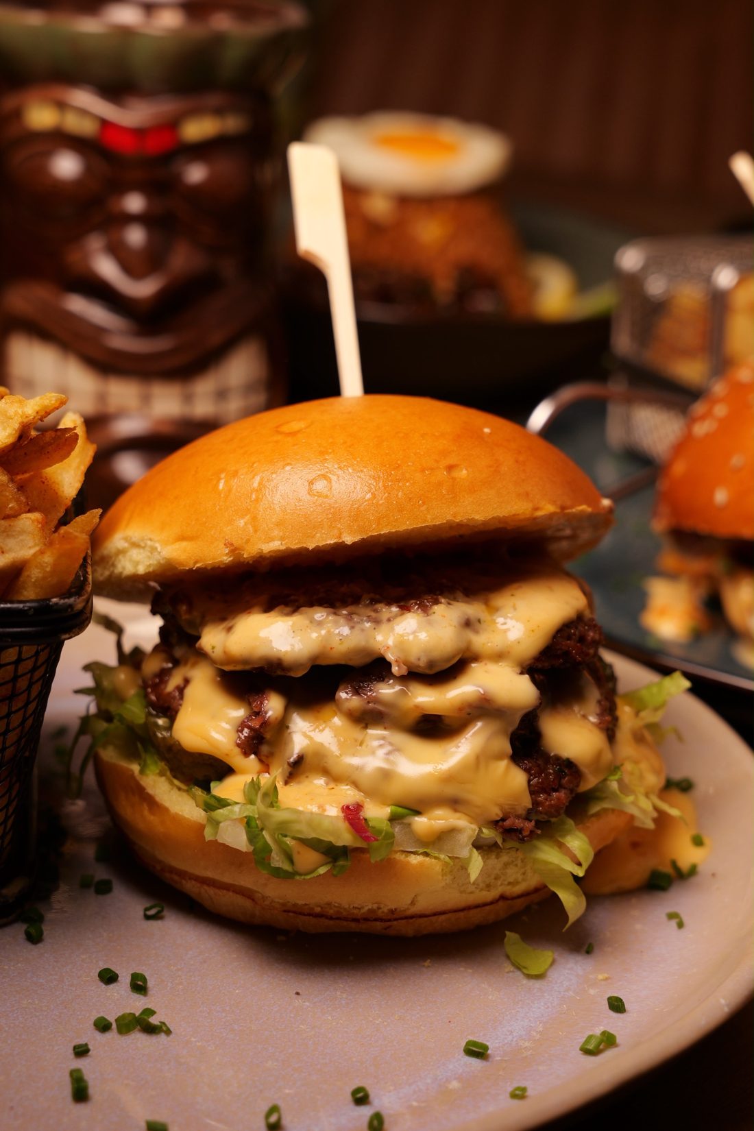 Smash ribs burger